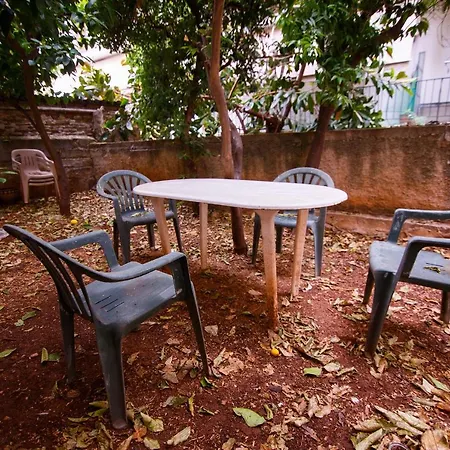Birbili Youth Hostel Ateny